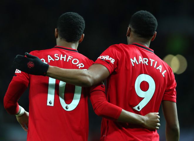 包含里程碑夜广东宏远回应争议;足总杯国际比赛日刷纪录;态度坚定;资深球员宣示担当的词条 包含里程碑夜广东宏远回应争议;足总杯国际比赛日刷纪录;态度坚定;资深球员宣示担当的词条